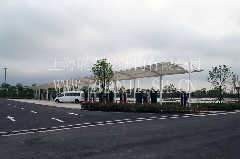 上海迪士尼P4膜结构停车场
