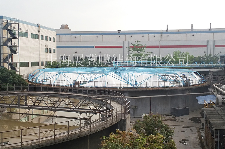 广州造纸集团污水池随动膜加盖工程